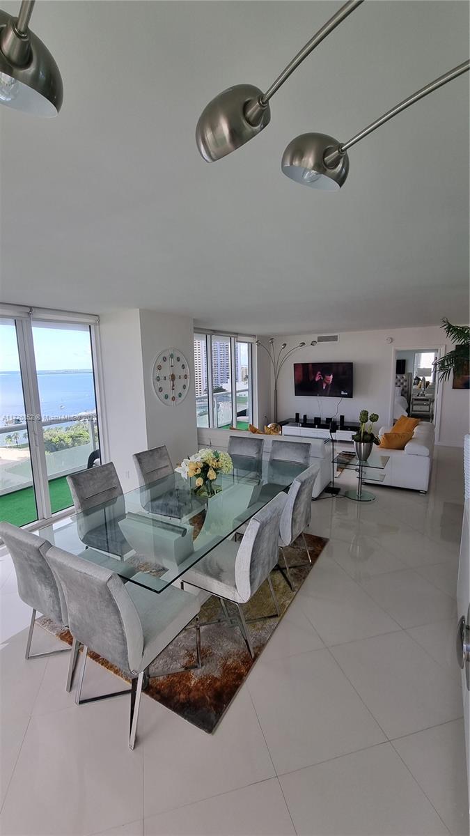 50 BISCAYNE CONDO - Residential
