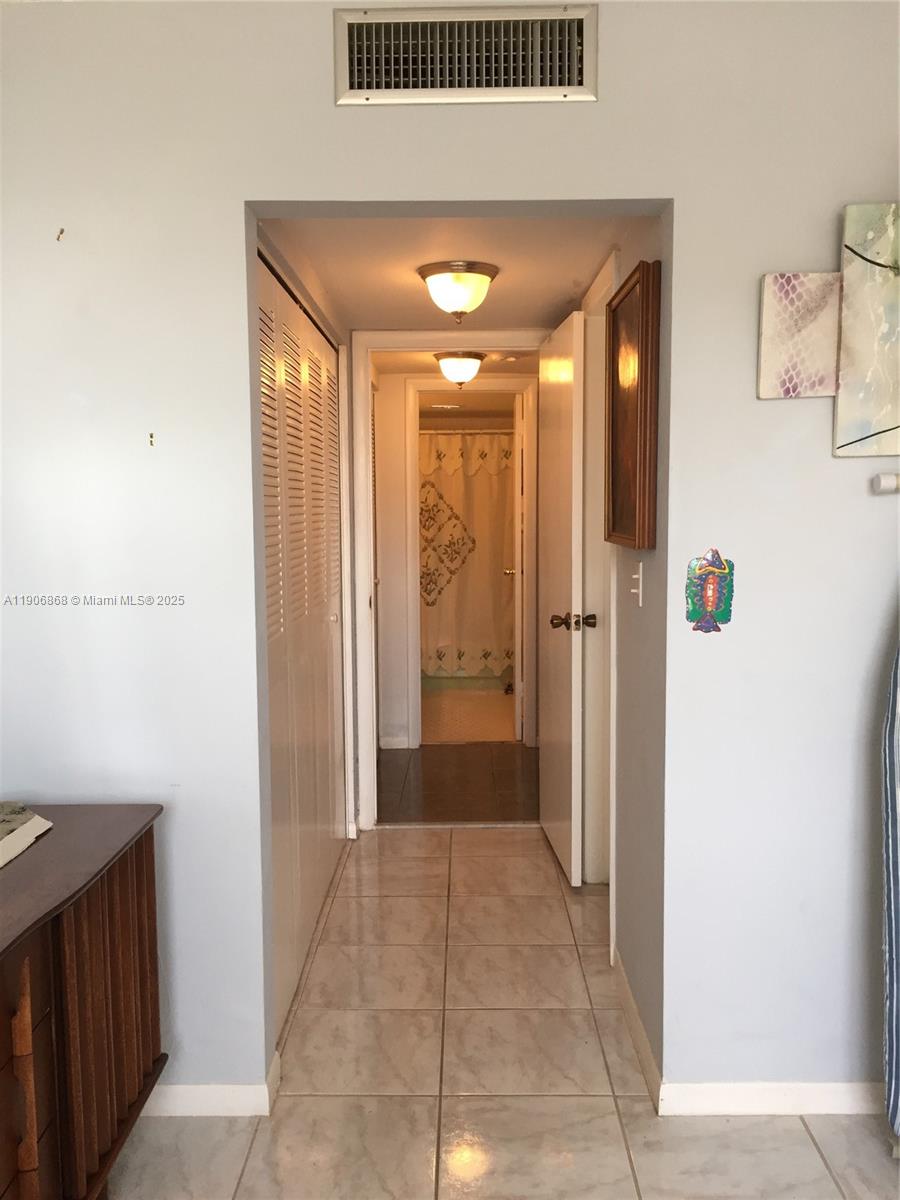 THREE HORIZONS NORTH COND - Residential Lease