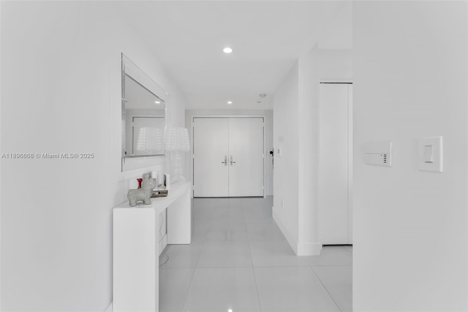 JADE RESIDENCES AT BRICKE - Residential Lease