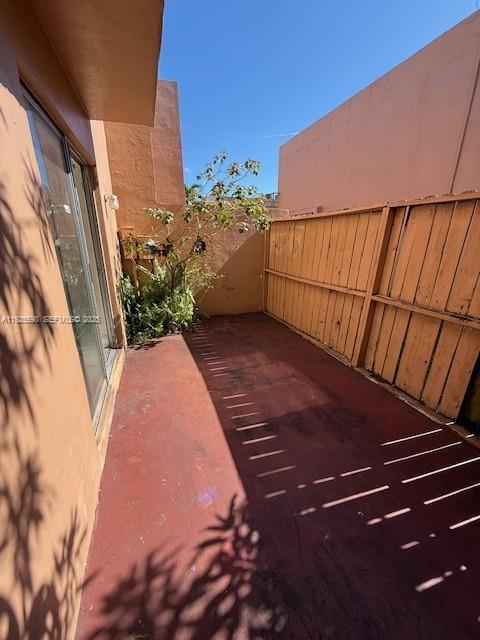 LAUDERHILL GARDENS TOWNHO - Residential Lease