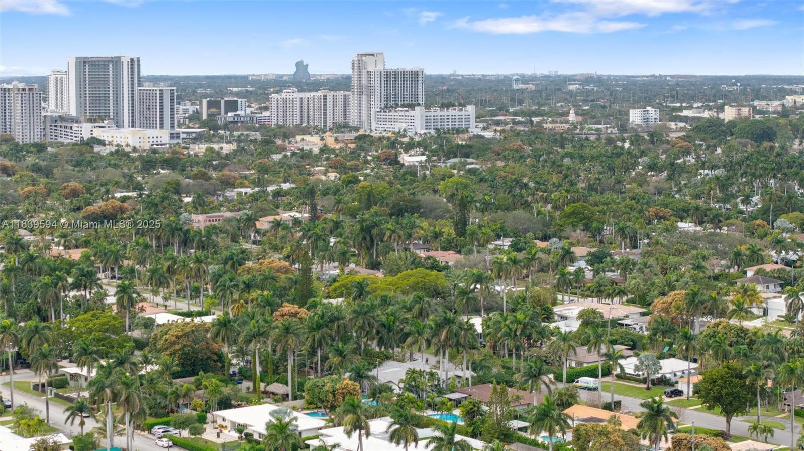 HOLLYWOOD LAKES SECTION - Residential