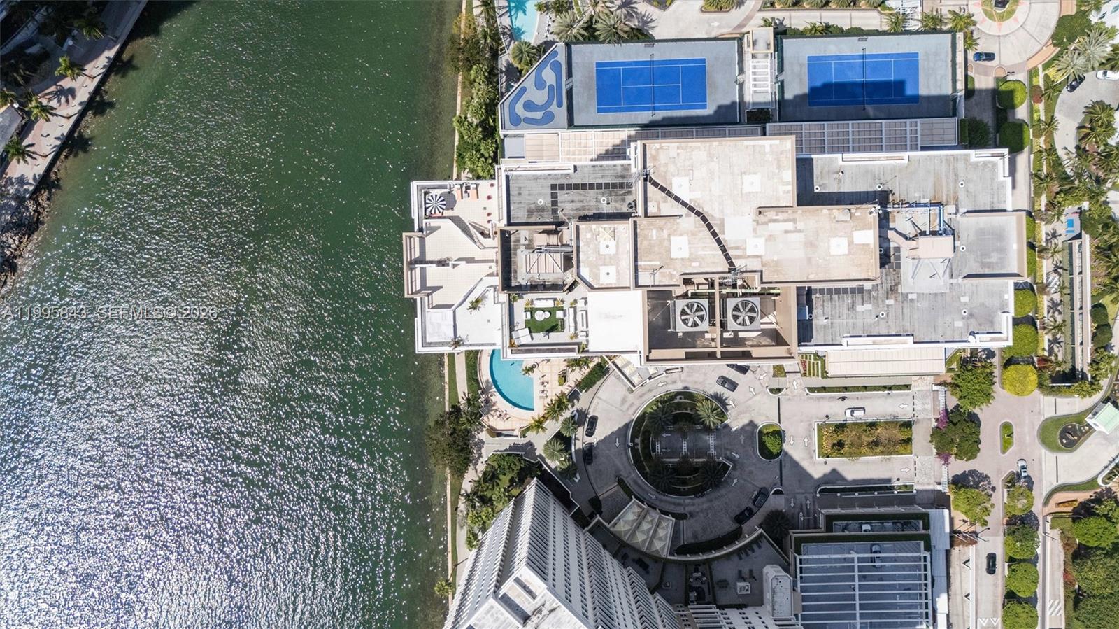 COURTS BRICKELL KEY CONDO - Residential Lease