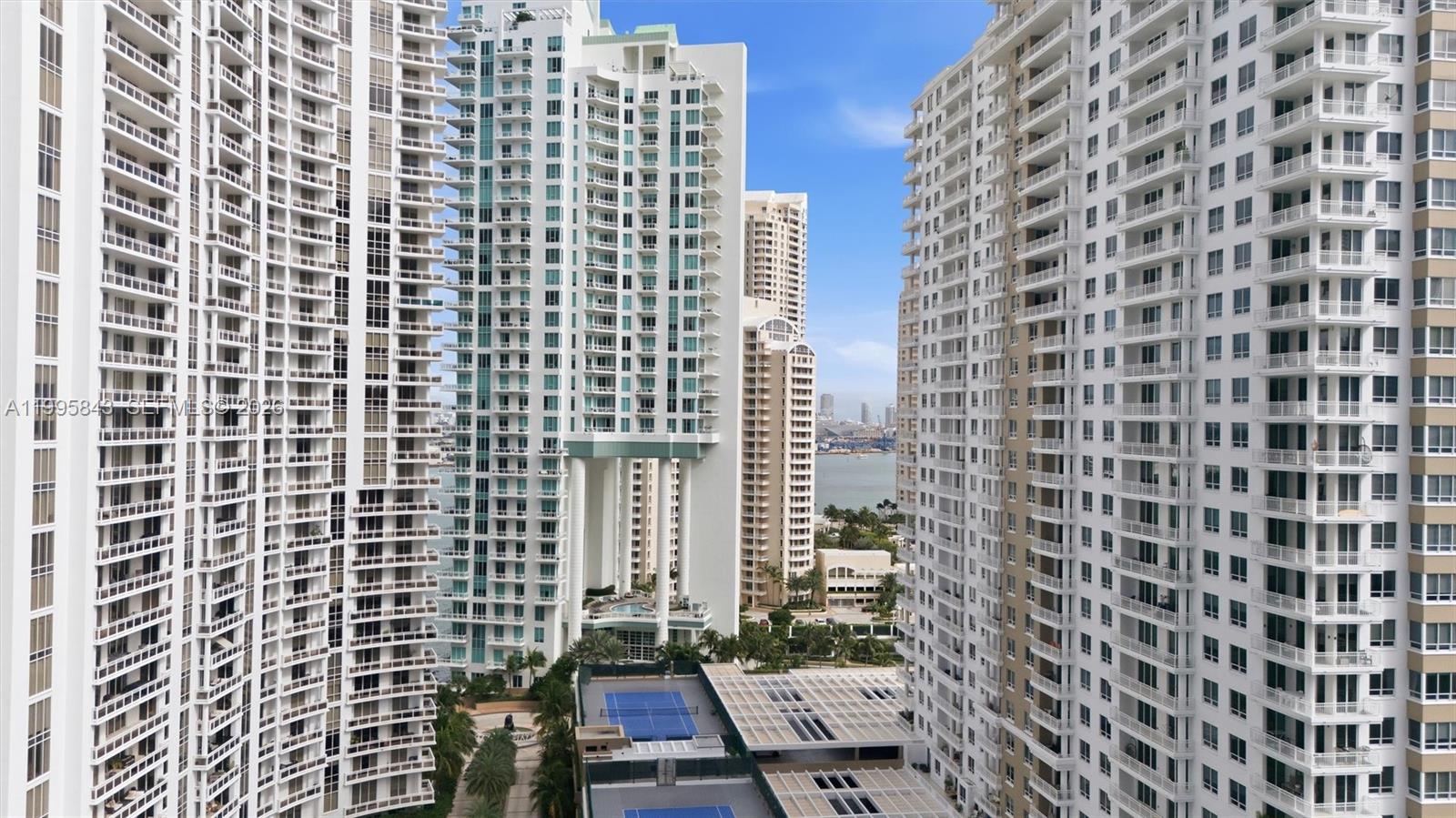 COURTS BRICKELL KEY CONDO - Residential Lease