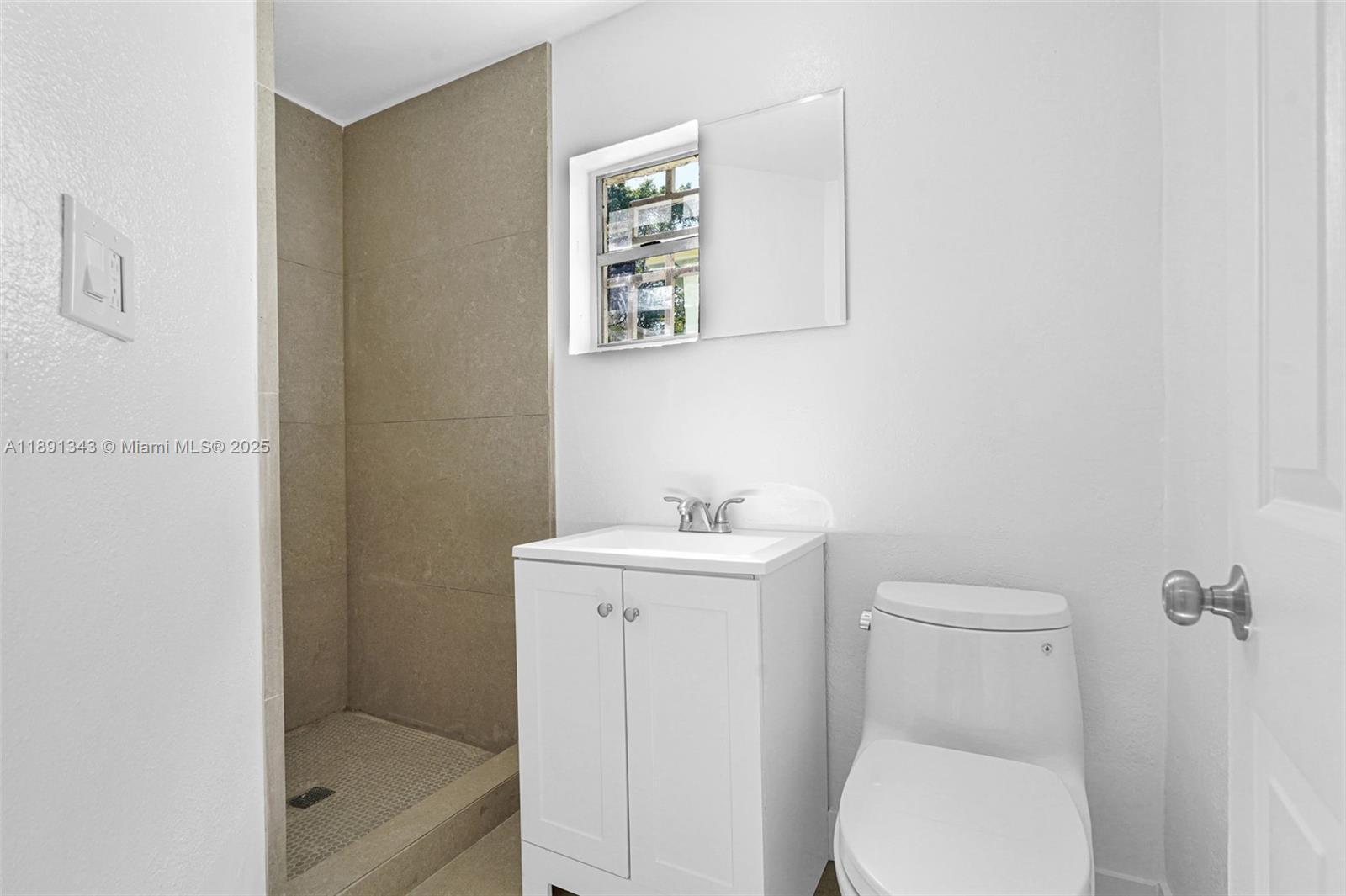 BAY VISTA PARK AMD PL - Residential Lease
