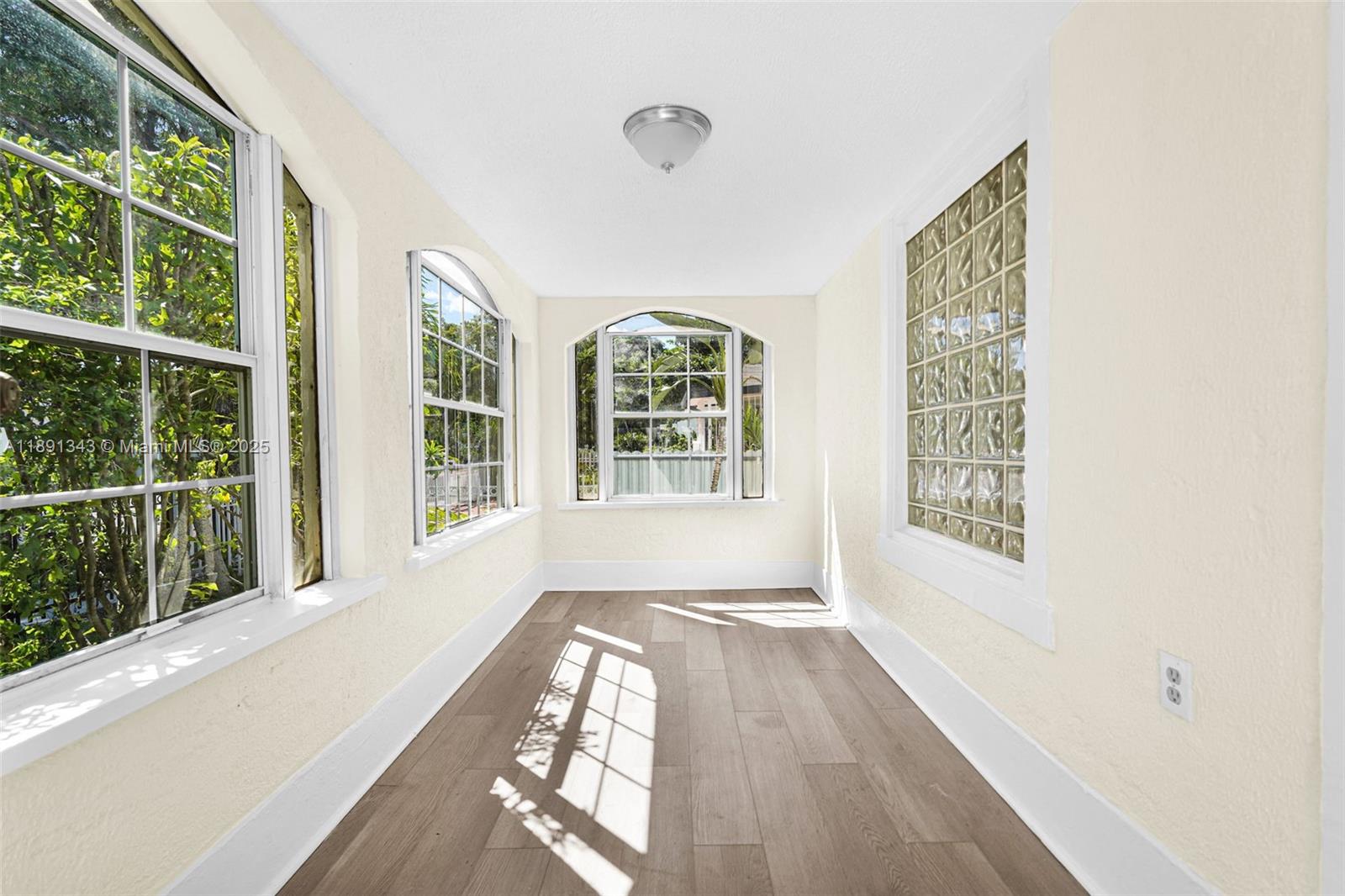 BAY VISTA PARK AMD PL - Residential Lease