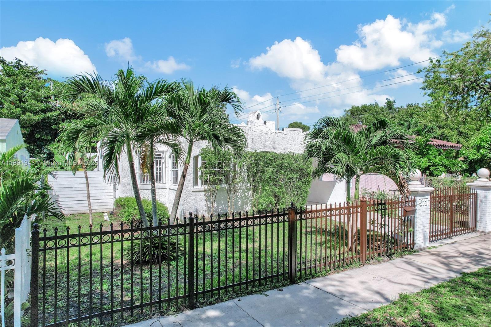 BAY VISTA PARK AMD PL - Residential Lease