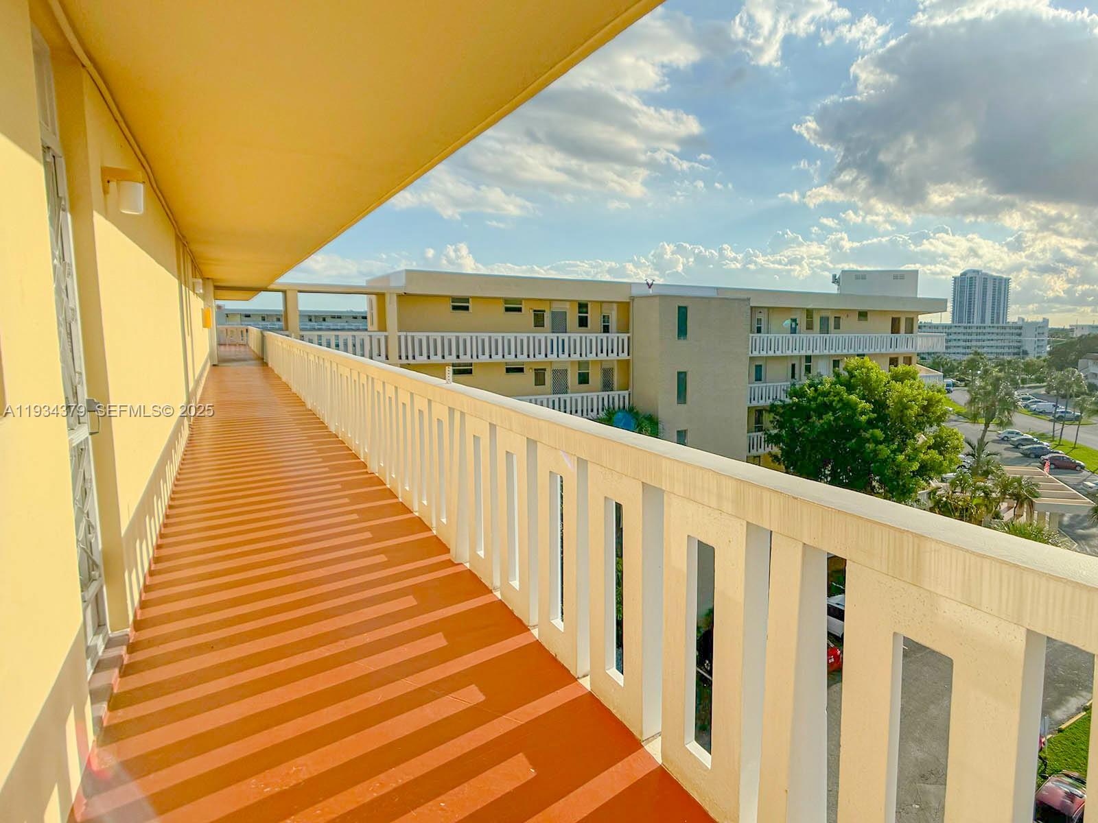 POINT EAST ONE CONDO-BLDG - Residential