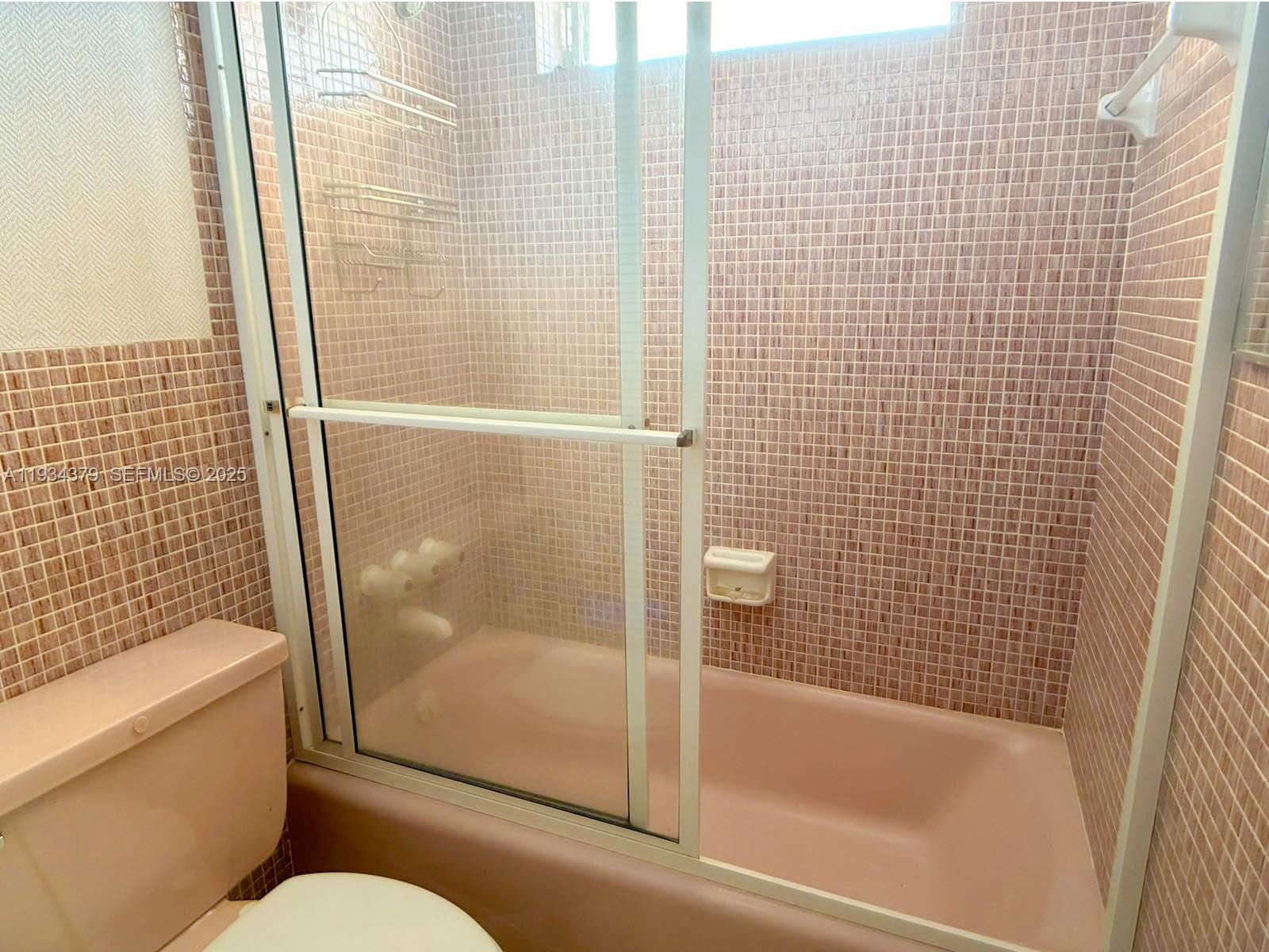 POINT EAST ONE CONDO-BLDG - Residential