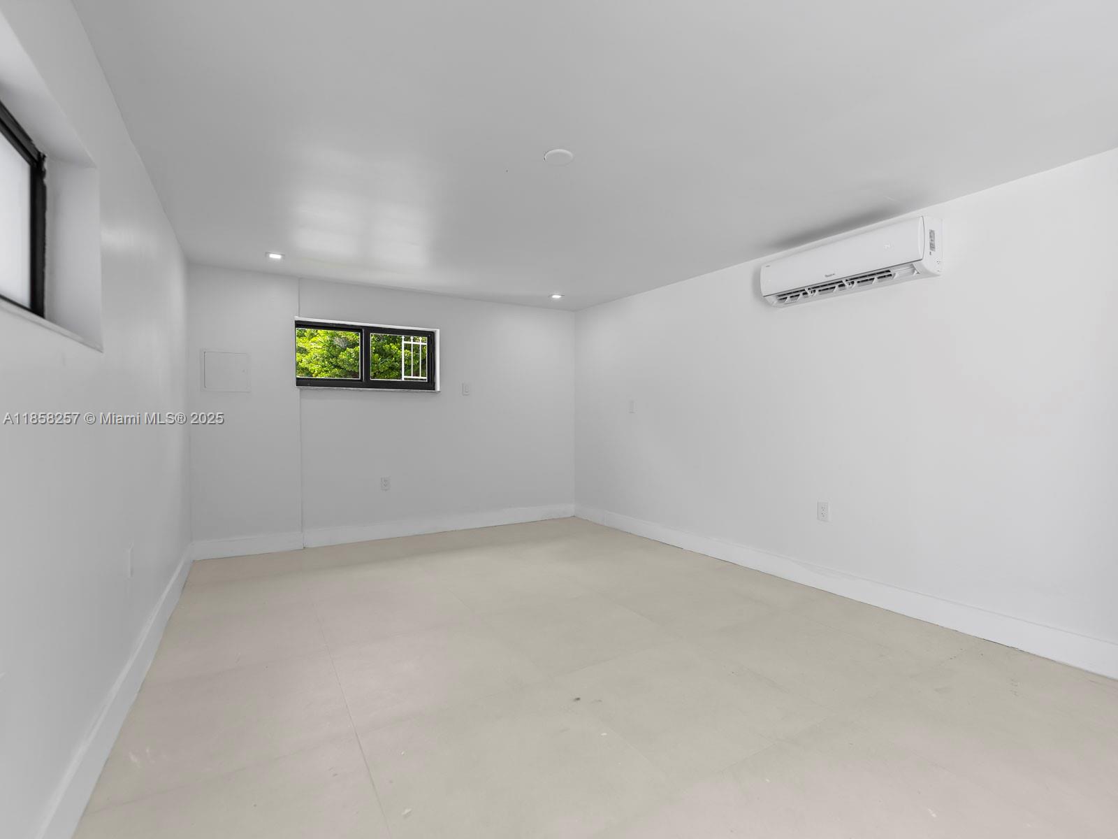 OCEANSIDE SEC ISLE OF NOR - Residential