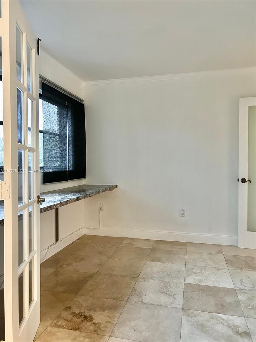 TENNIS CLUB II COURTS CON - Residential Lease