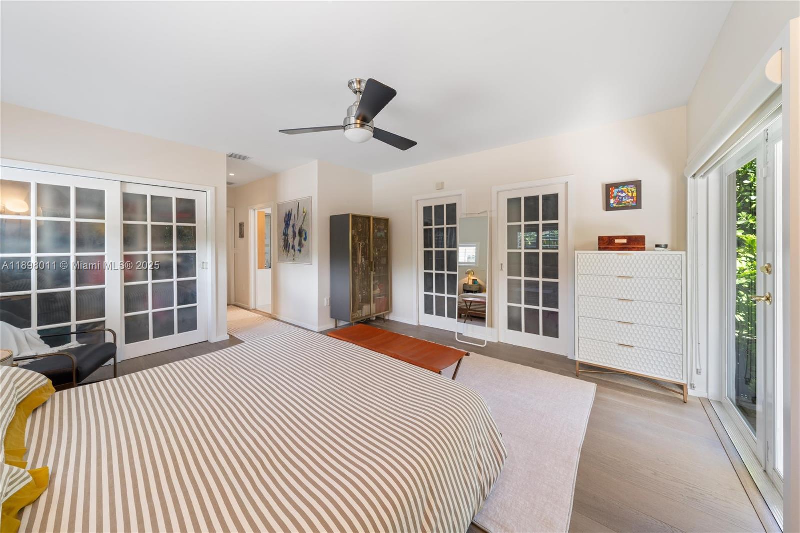 VENETIAN SEC KEYSTONE POI - Residential