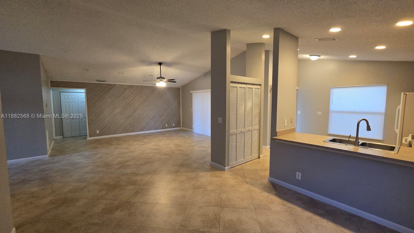 12667 White Coral Dr