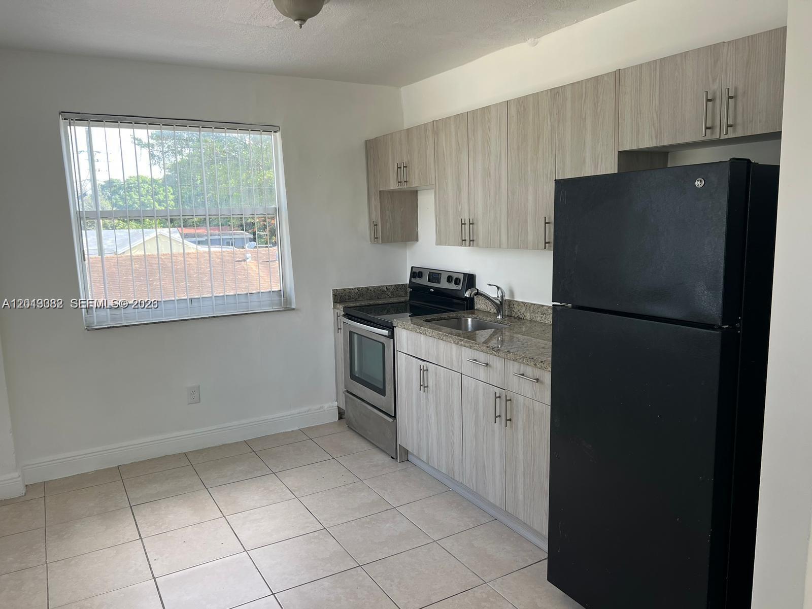 ALLAPATTAH HEIGHTS - Residential Income