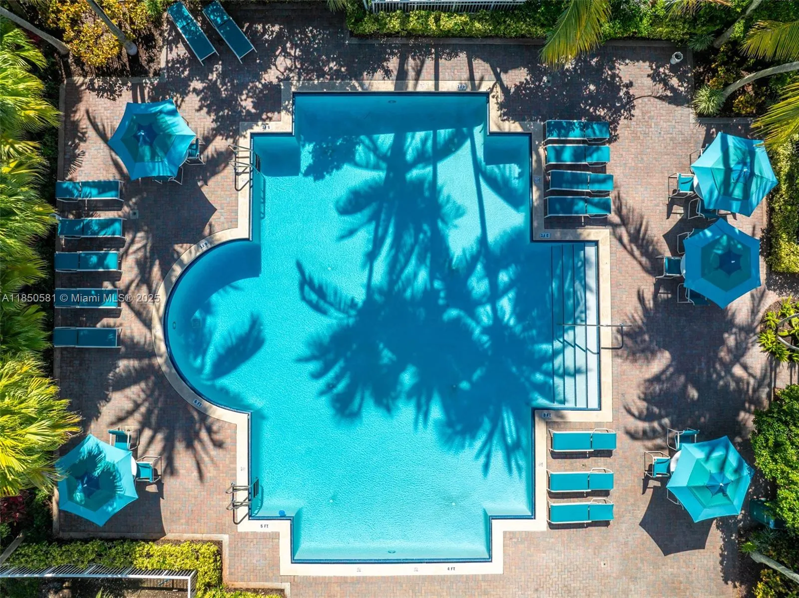 Aventura, Florida 33180, United States, 4 Bedrooms Bedrooms, ,3 BathroomsBathrooms,Residential,Active,190292