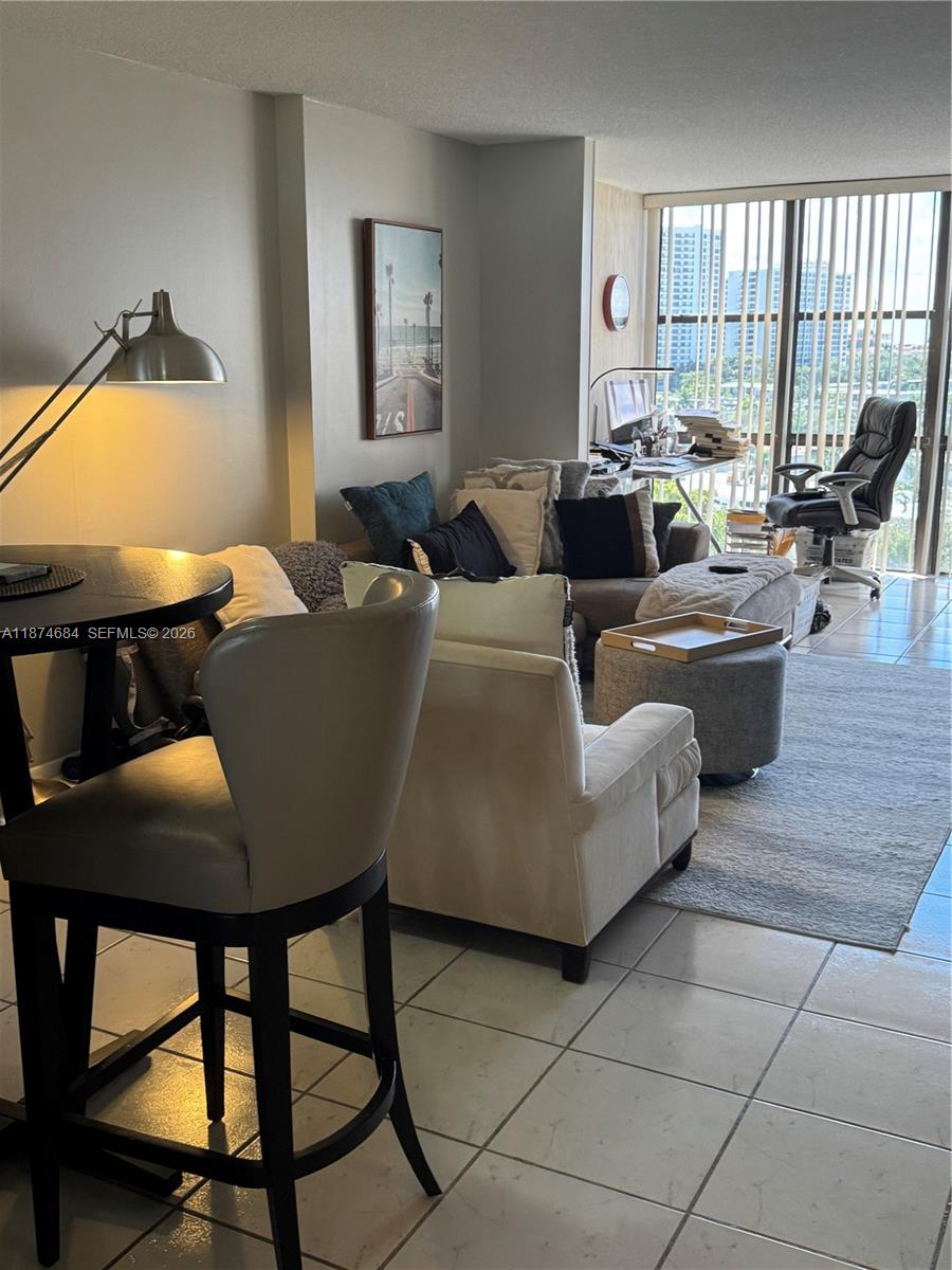 OCEANVIEW PARK CONDO - Residential