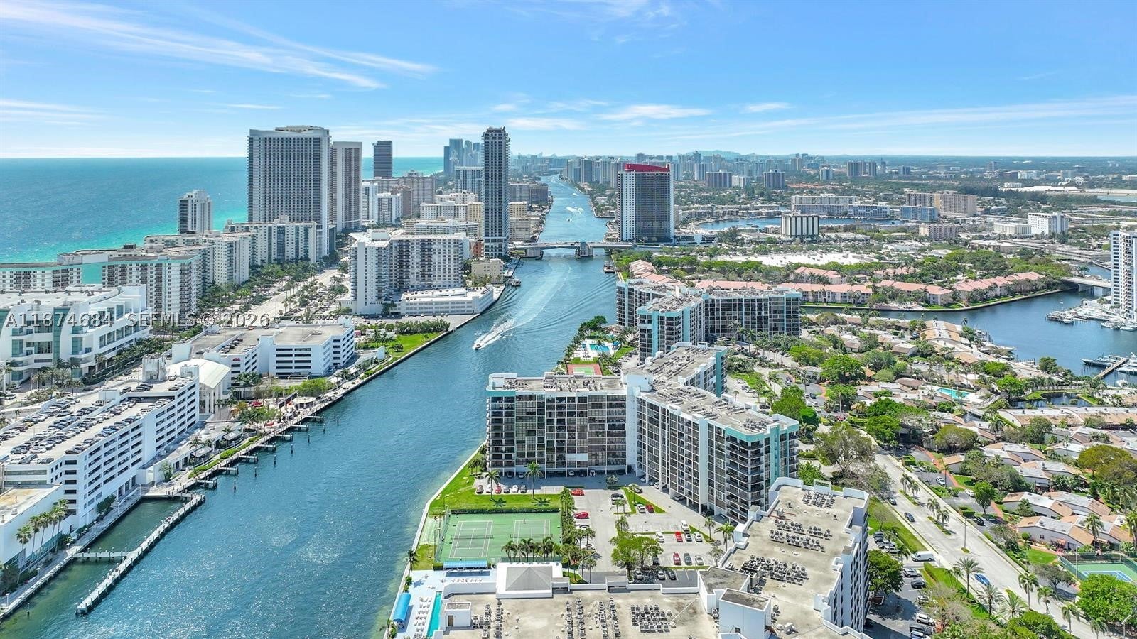 1000 Parkview Dr 805, Hallandale Beach FL 33009
