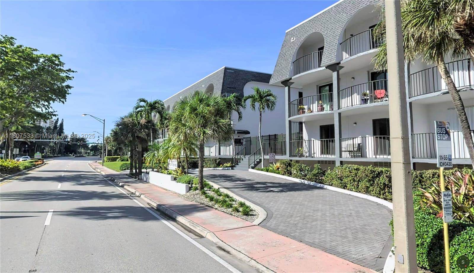 4013 N Ocean Drive 102