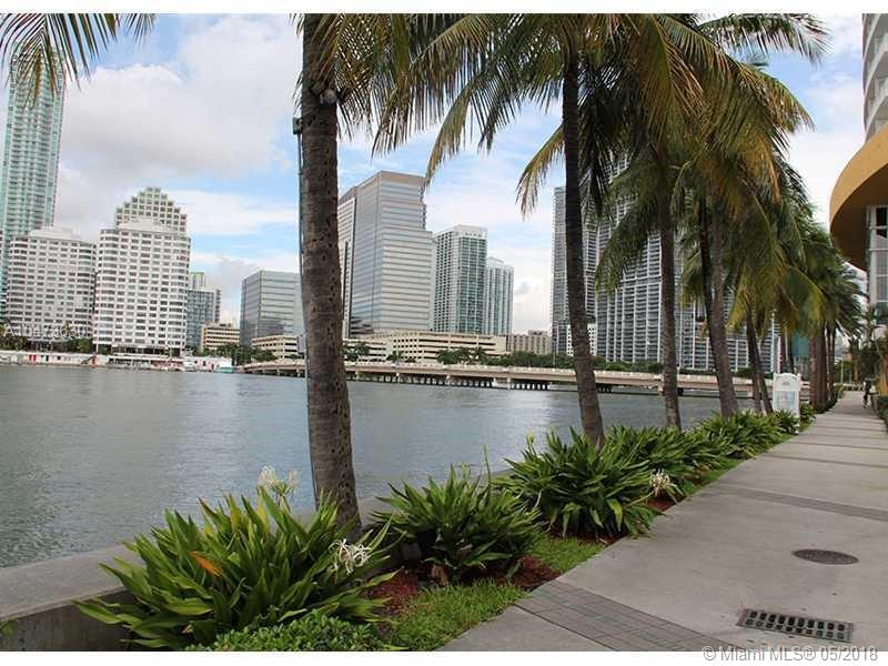 ICON BRICKELL - Residential Lease