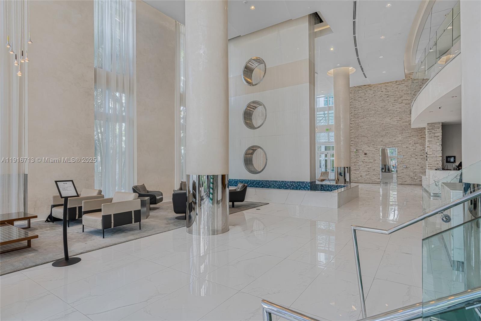 BRICKELL ON THE RIVER S T - Residential