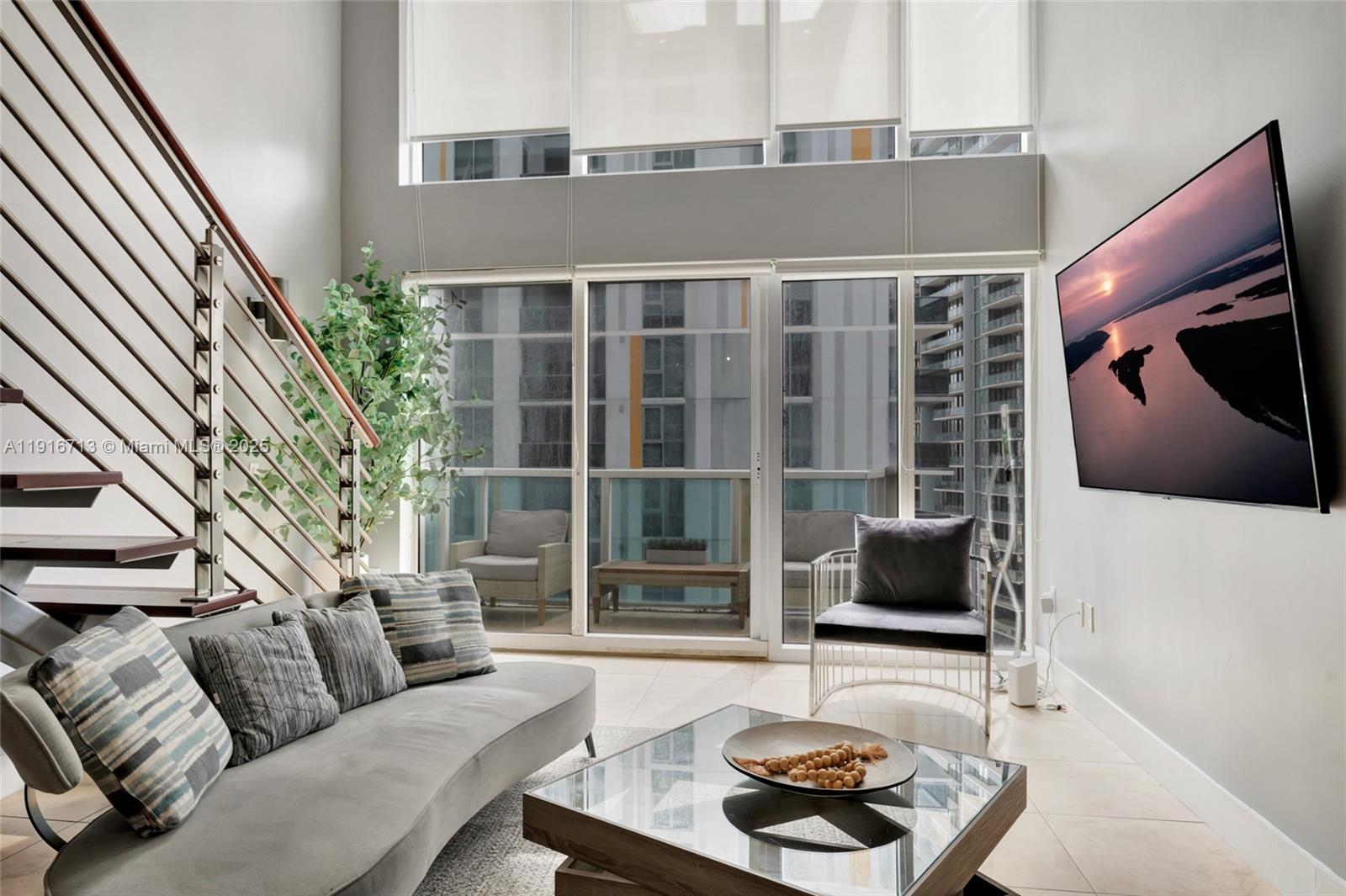 BRICKELL ON THE RIVER S T - Residential