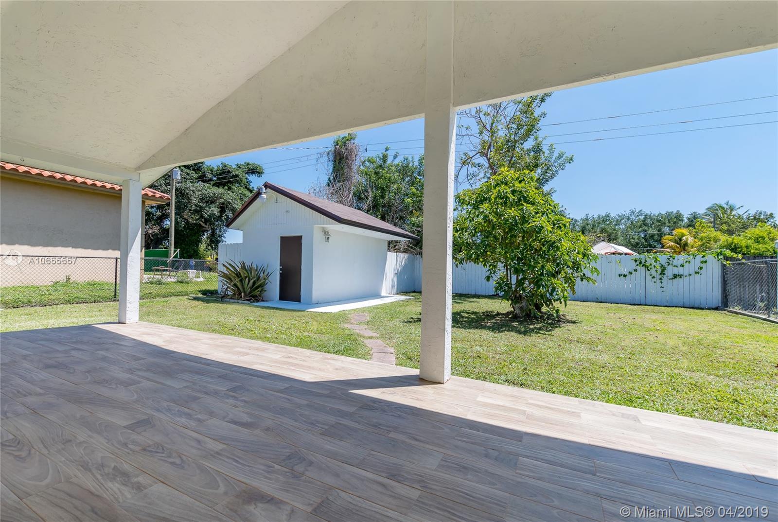 SILVER PALM PARK - Residential