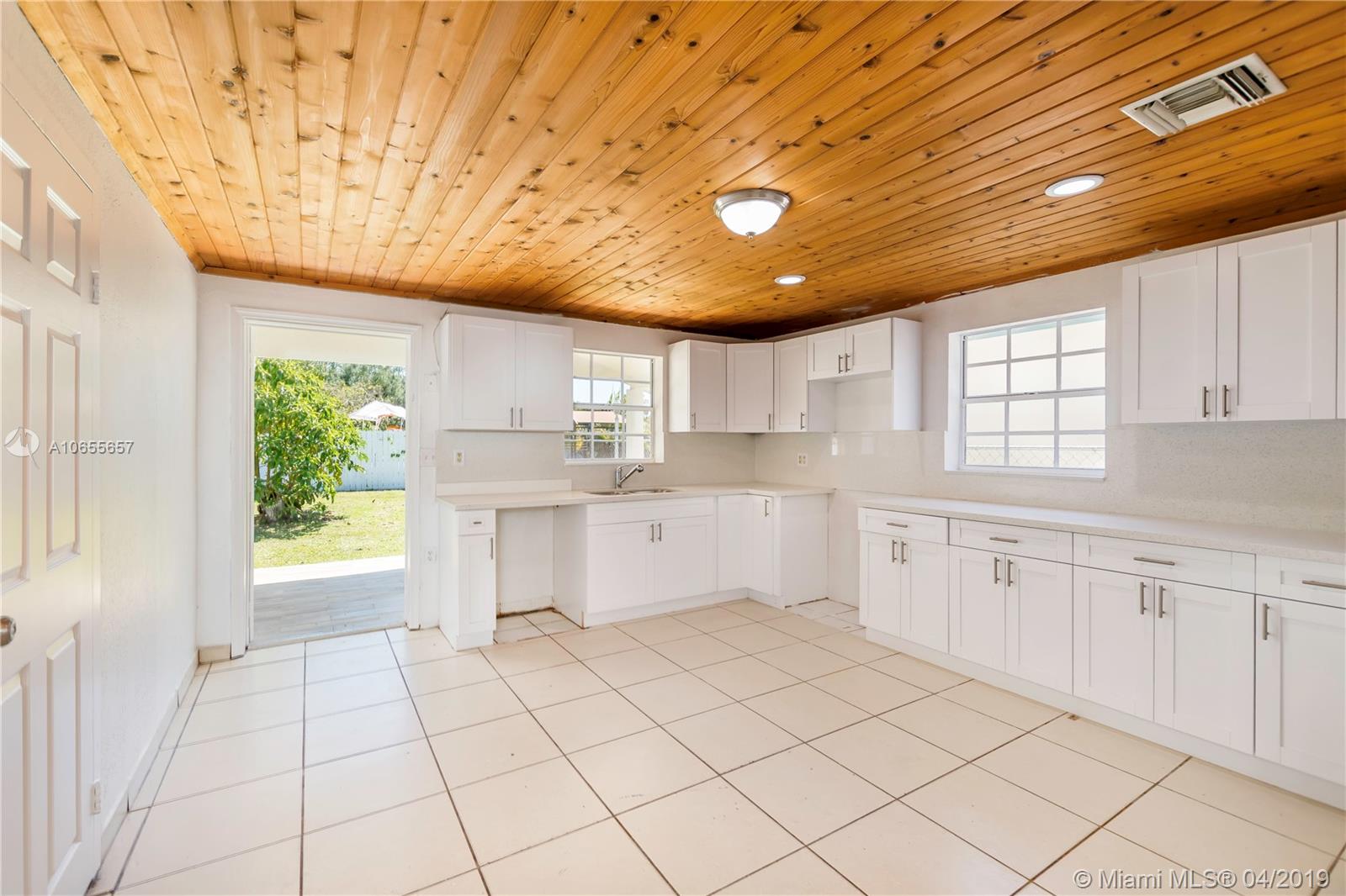 SILVER PALM PARK - Residential