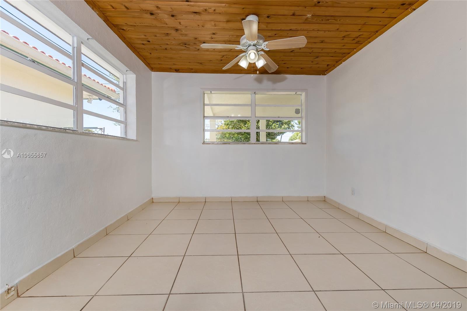 SILVER PALM PARK - Residential