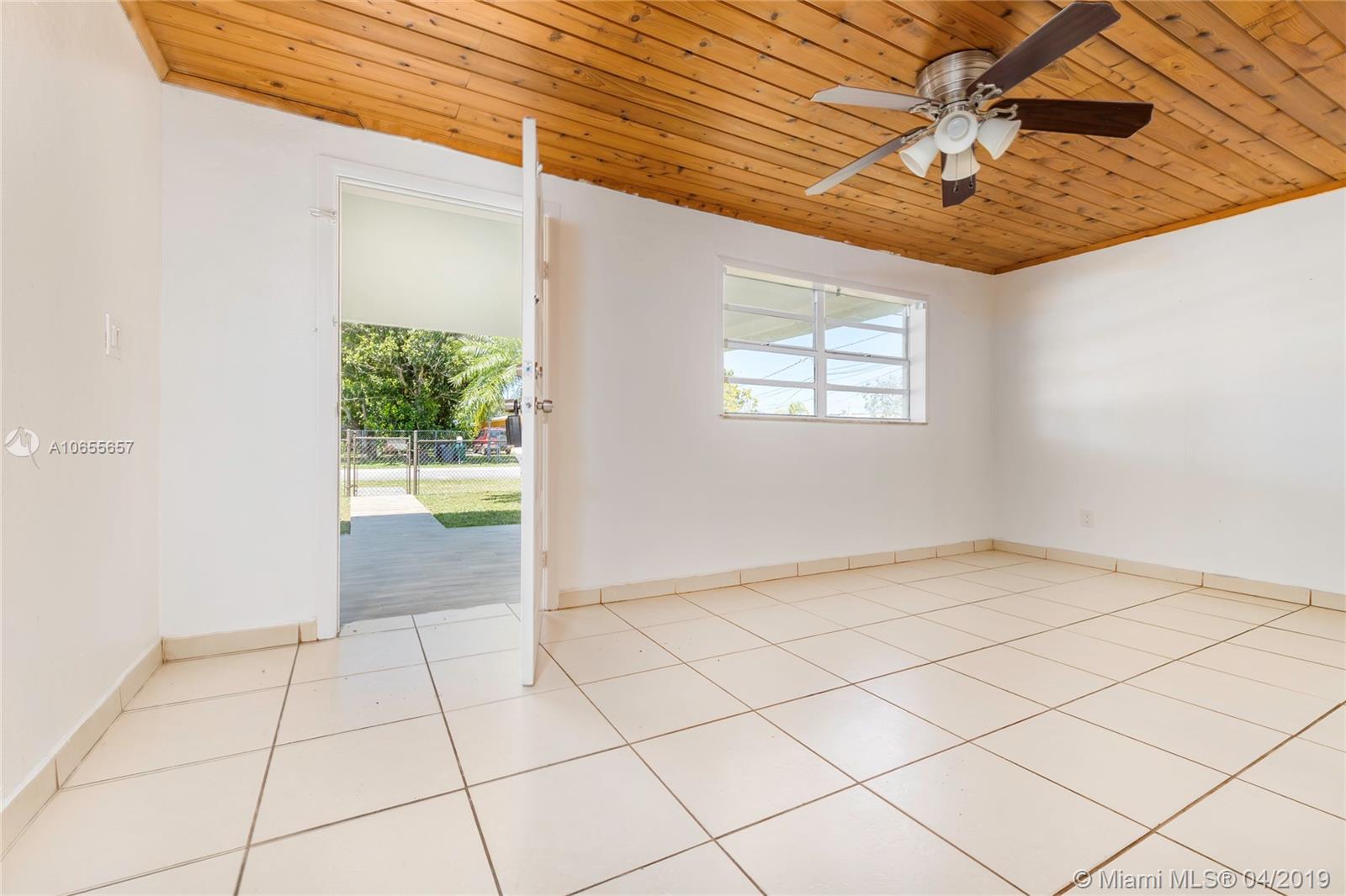 SILVER PALM PARK - Residential