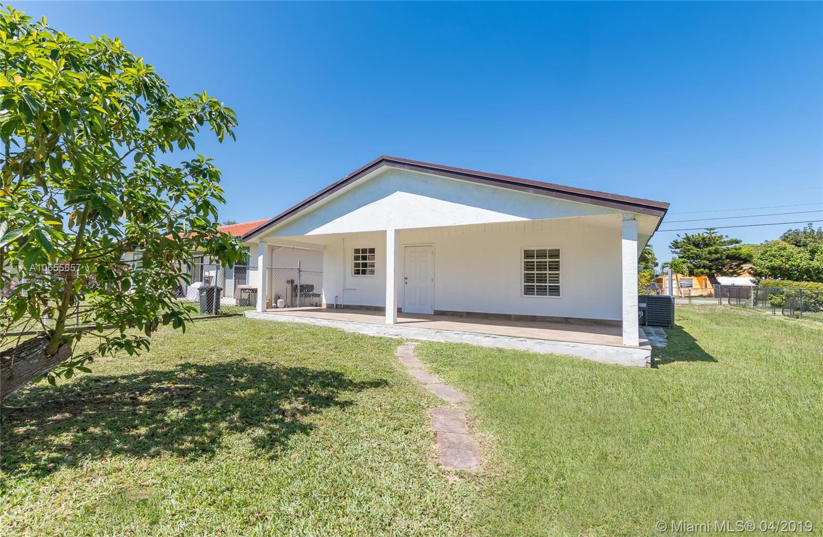 SILVER PALM PARK - Residential