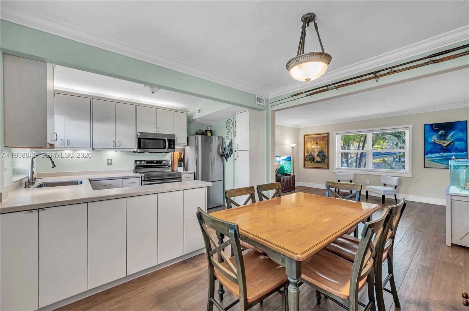 ARBORS CONDO - Residential