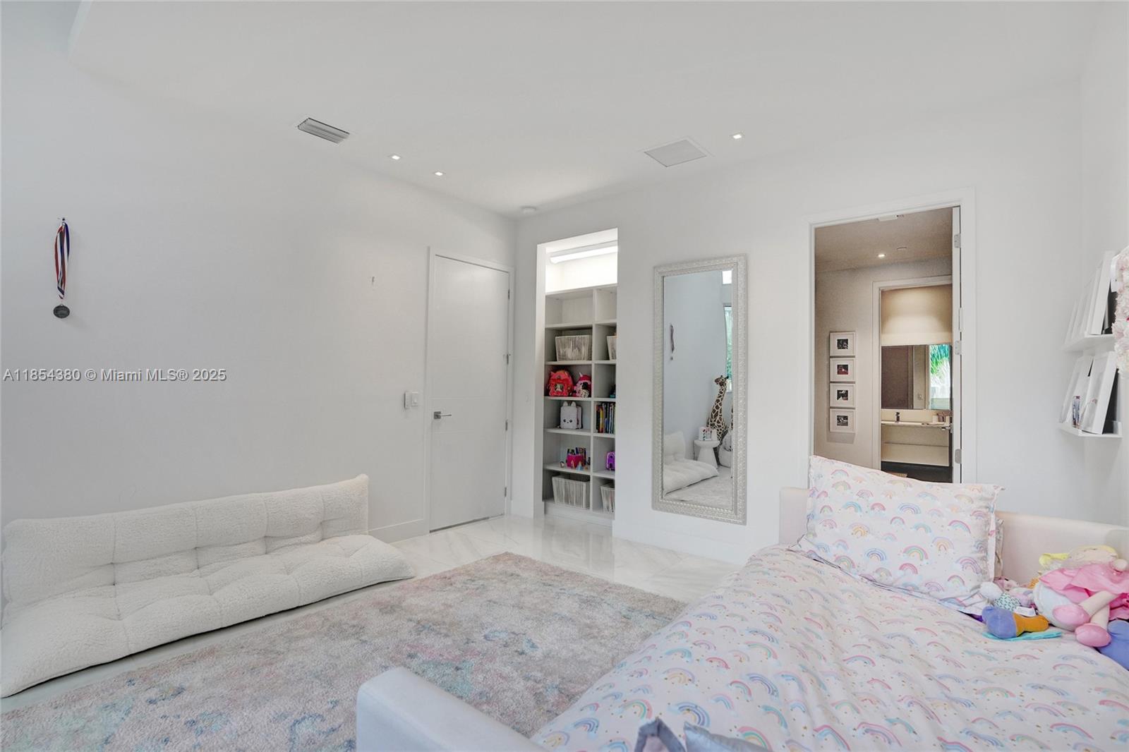 WATERWAYS SEC 5 - Residential