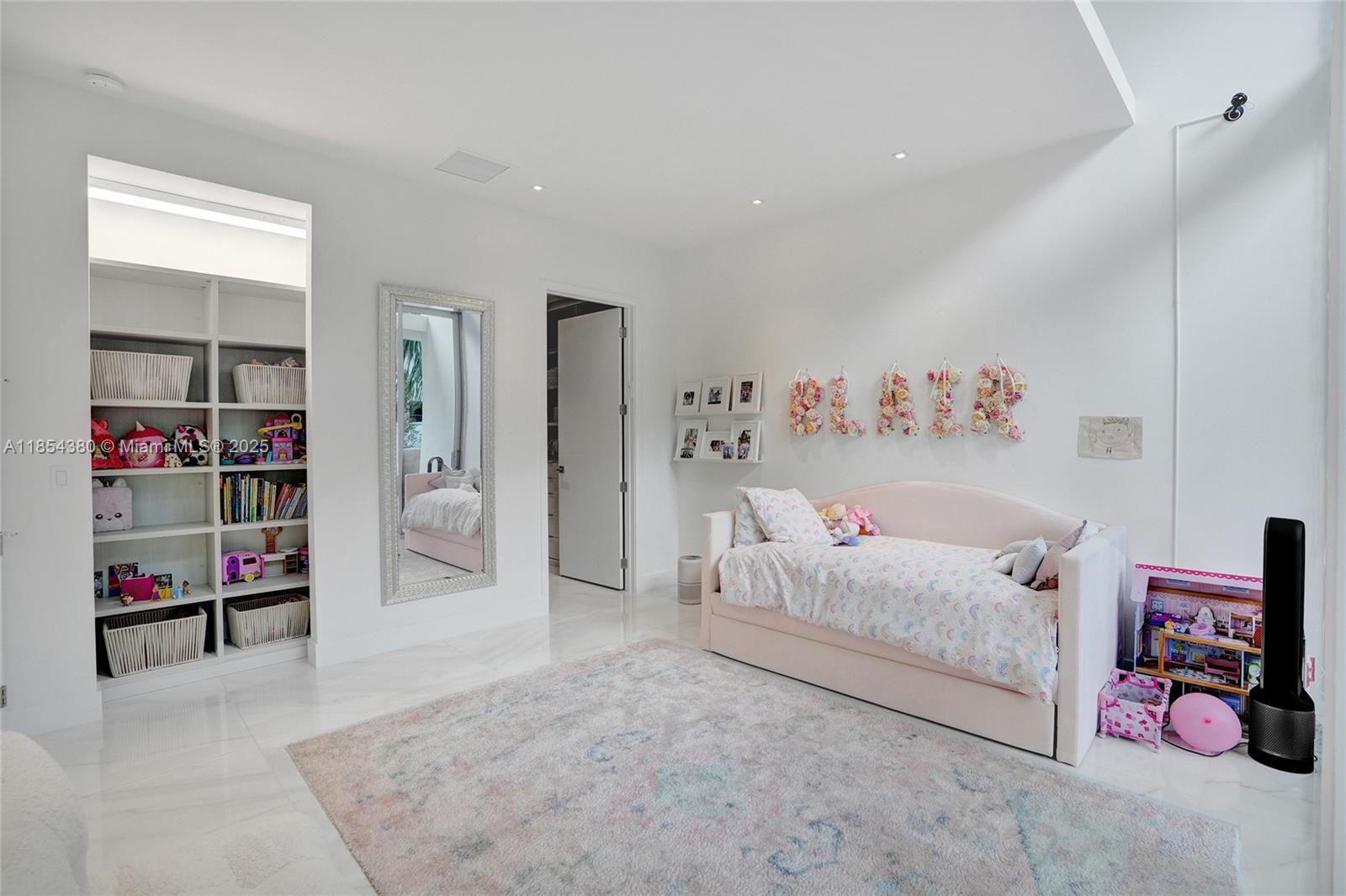 WATERWAYS SEC 5 - Residential