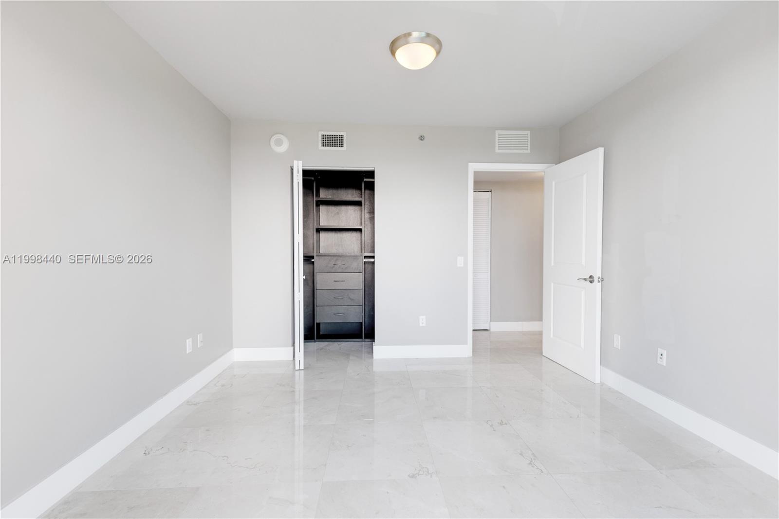 TAO SAWGRASS CONDOMINIUM - Residential