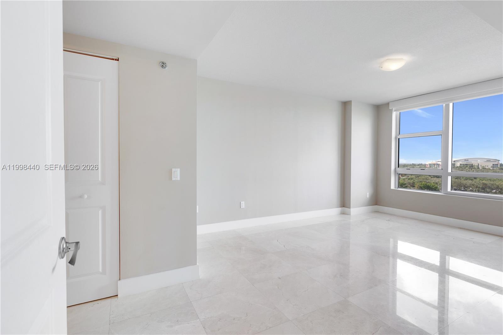 TAO SAWGRASS CONDOMINIUM - Residential