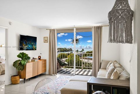 Photo of 6900 Bay Dr #6B, Miami Beach, FL 33141 (MLS # A11923494)