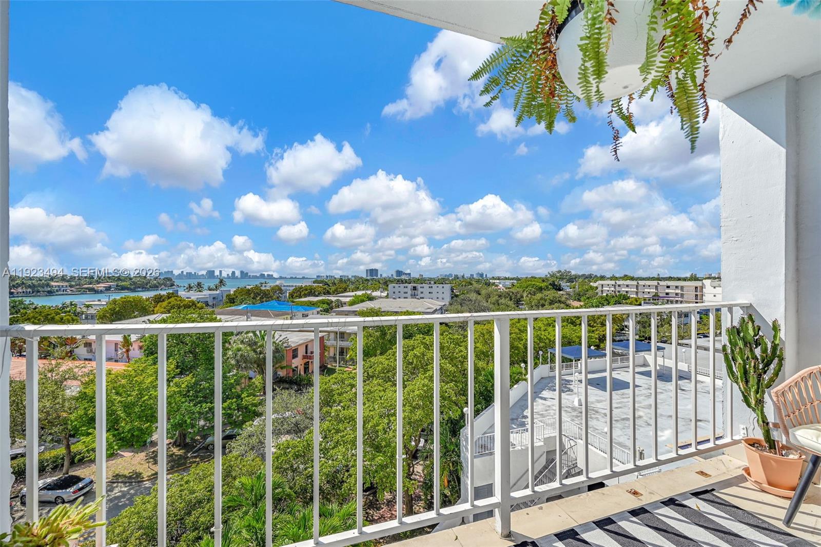 STANTON HOUSE CONDO - Residential