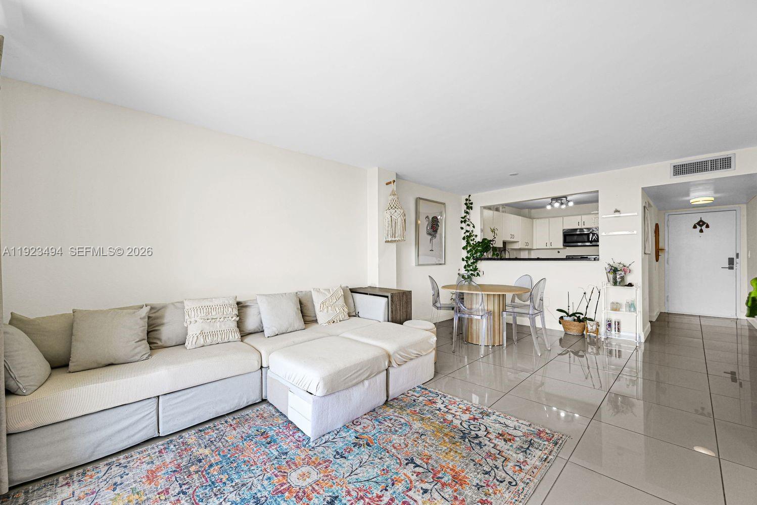 STANTON HOUSE CONDO - Residential