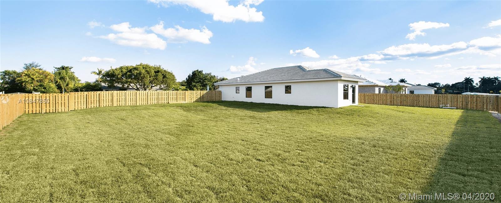 OAKWOOD GROVE - Residential
