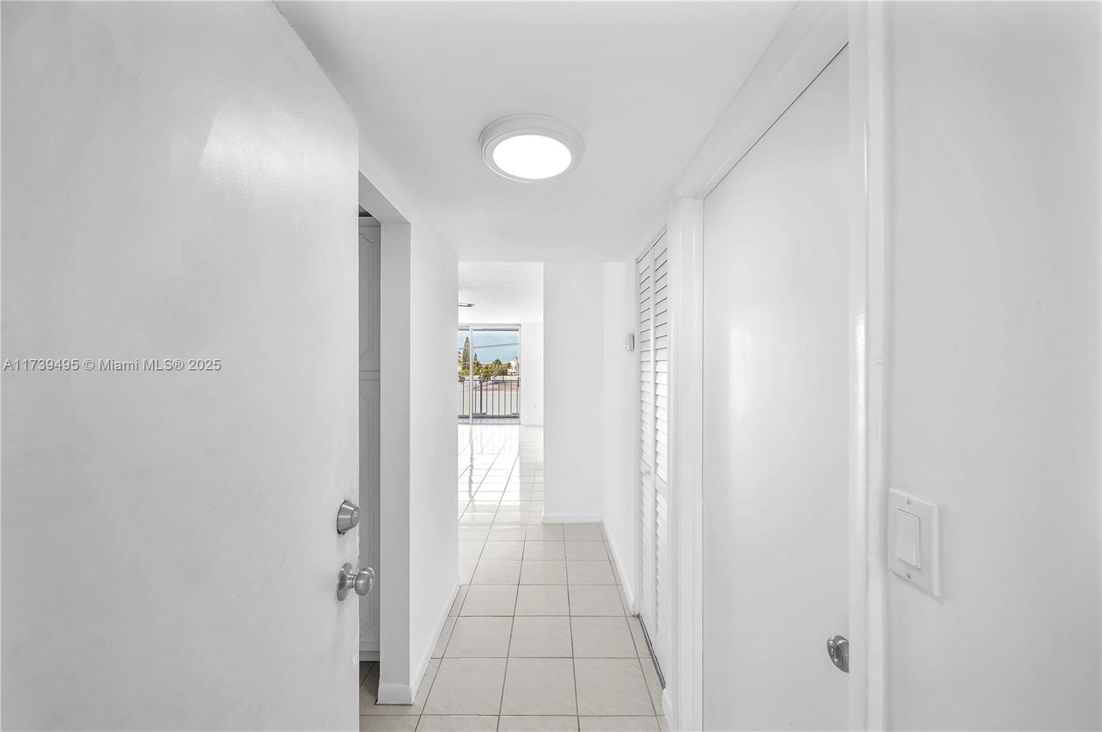 BRISAS DEL MAR CONDO - Residential
