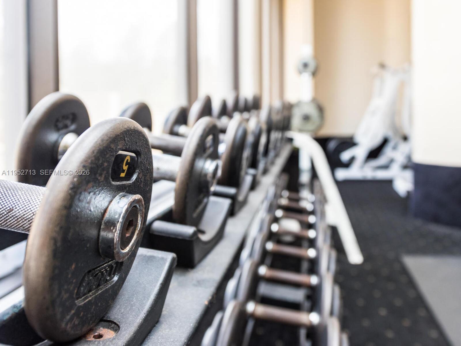 CRICKET CLUB CONDO - Residential