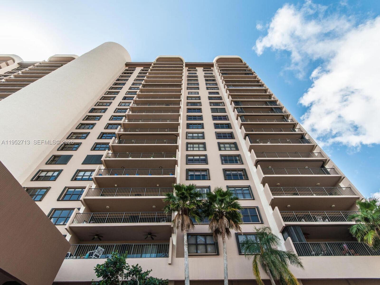 CRICKET CLUB CONDO - Residential