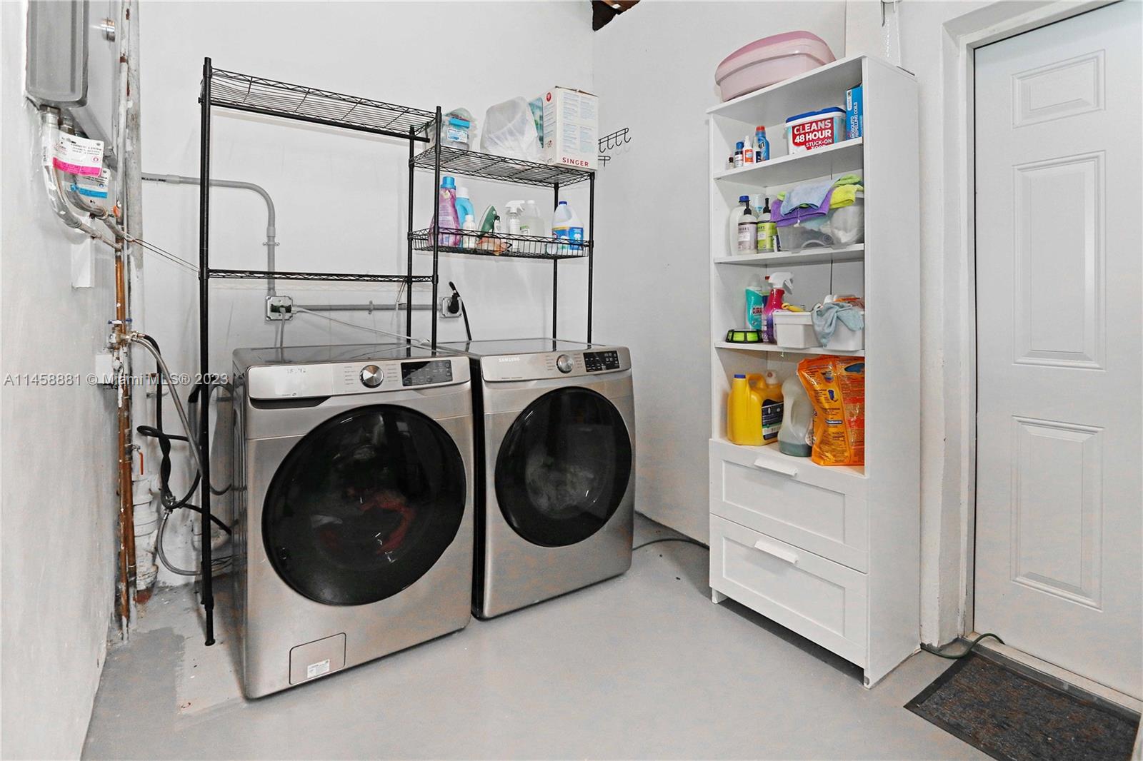 Miami, Florida 33168, United States, 3 Bedrooms Bedrooms, ,2 BathroomsBathrooms,Residential,Active,70170