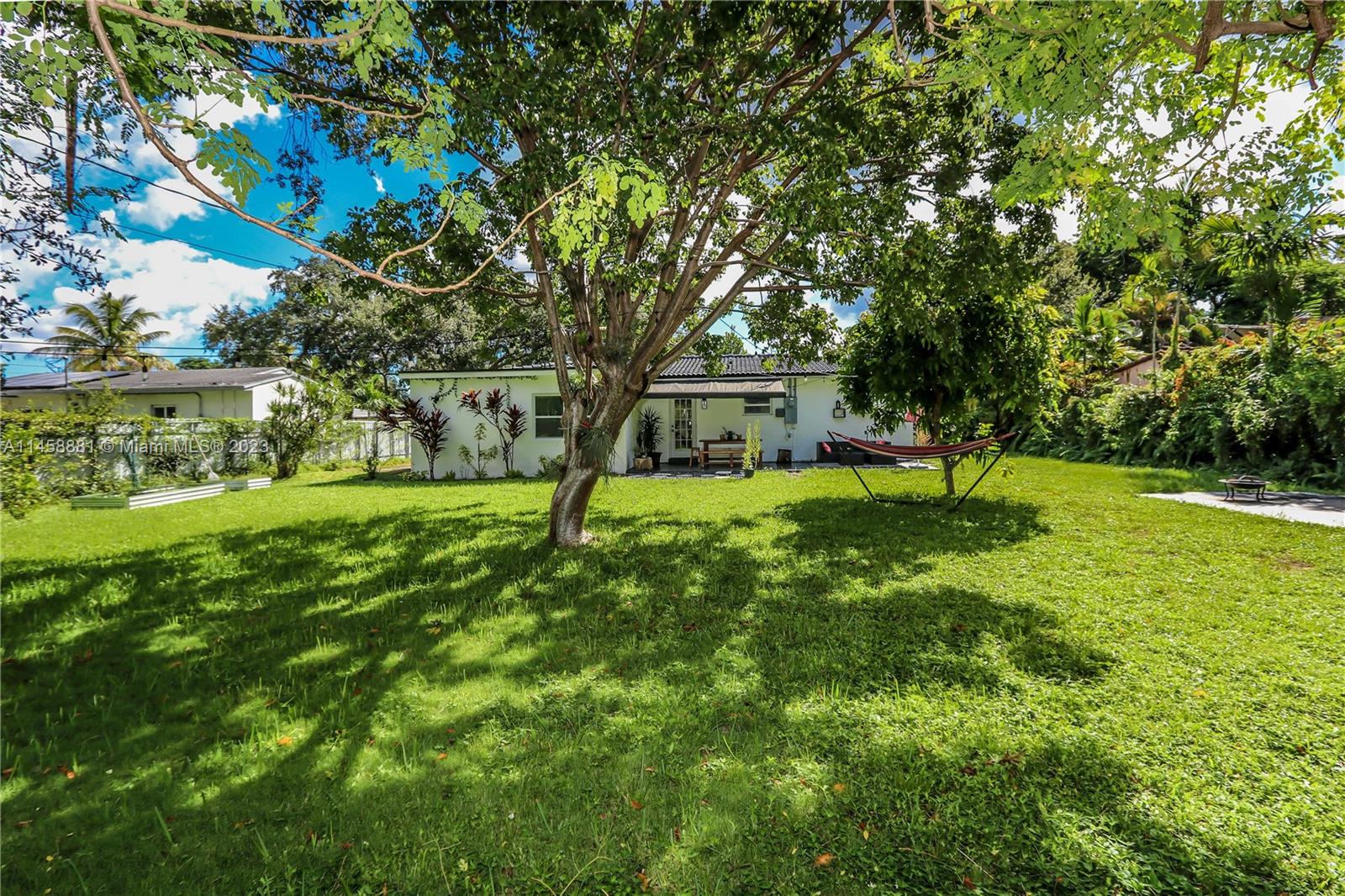 Miami, Florida 33168, United States, 3 Bedrooms Bedrooms, ,2 BathroomsBathrooms,Residential,Active,70170