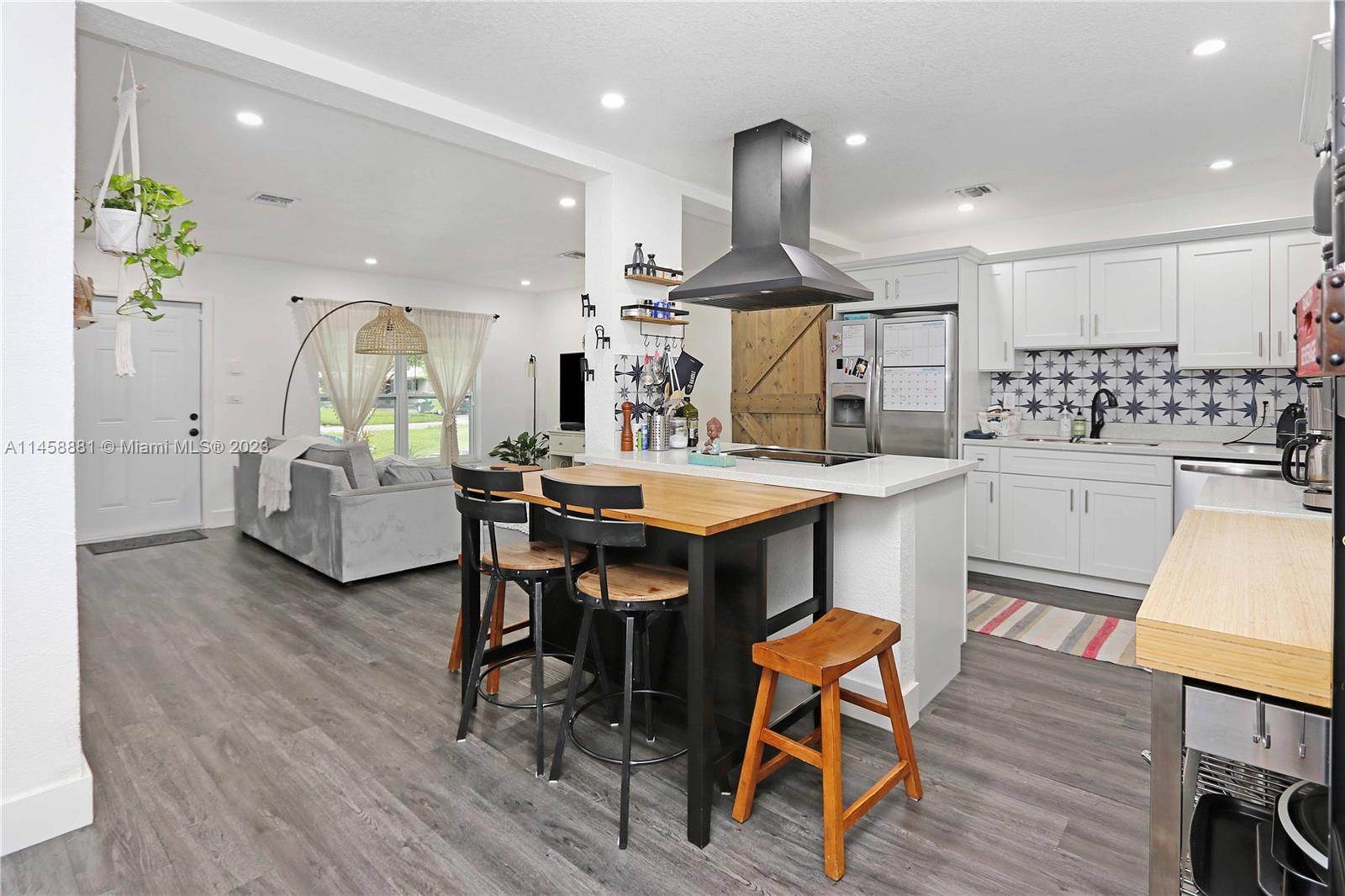 Miami, Florida 33168, United States, 3 Bedrooms Bedrooms, ,2 BathroomsBathrooms,Residential,Active,70170