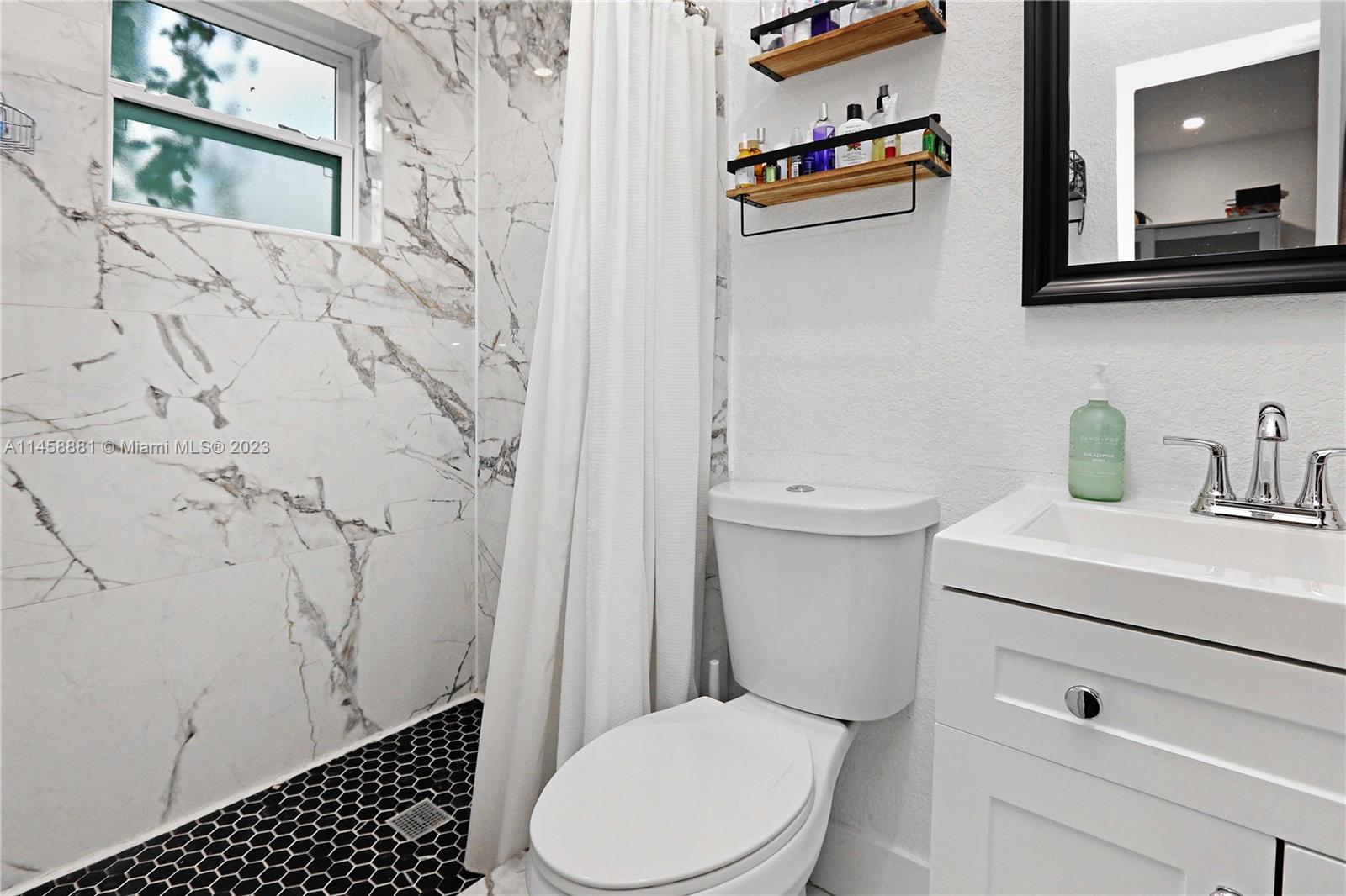 Miami, Florida 33168, United States, 3 Bedrooms Bedrooms, ,2 BathroomsBathrooms,Residential,Active,70170