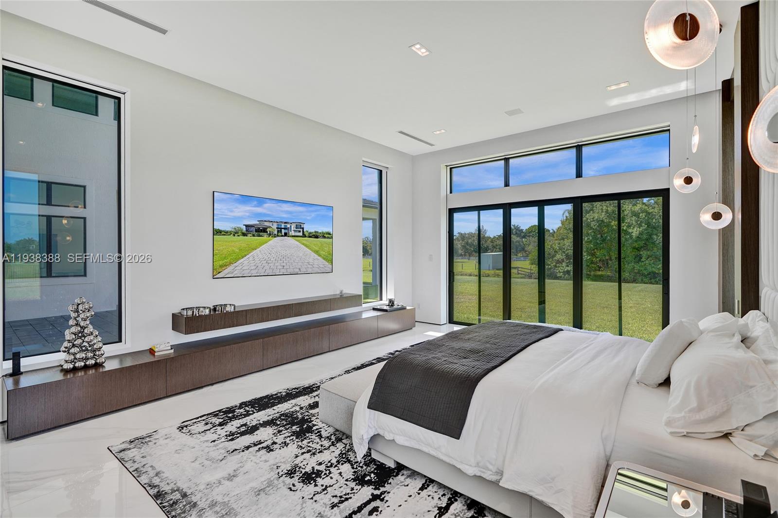 CLINGANS COVE - Residential