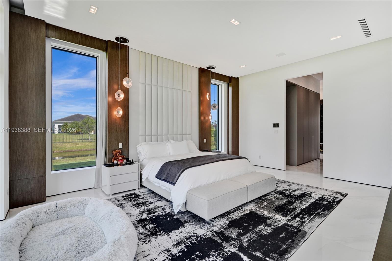 CLINGANS COVE - Residential