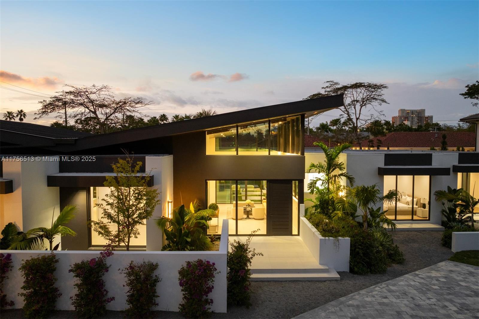 NORTH KENDALL - Residential