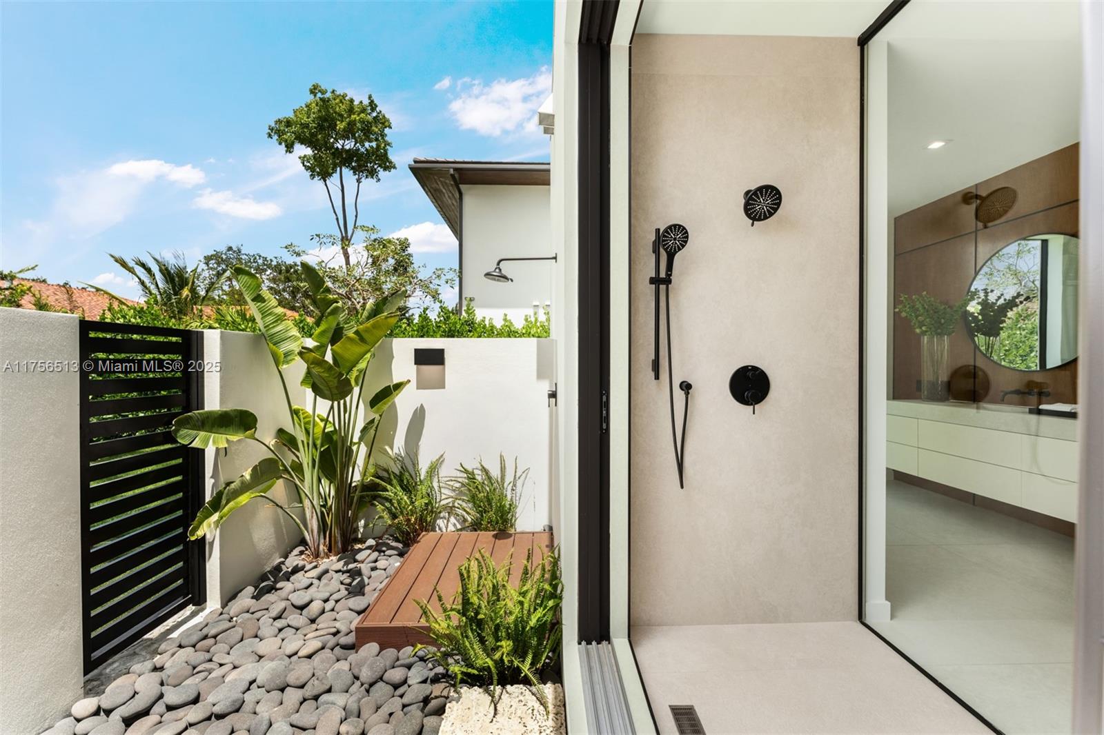 NORTH KENDALL - Residential