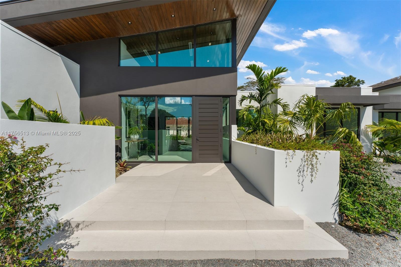NORTH KENDALL - Residential